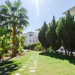 Homes Ocean View With Lovely Terrace, 2 Swimming Pools & Tennis Court Apartman *