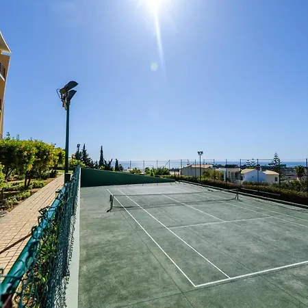 Homes Ocean View With Lovely Terrace, 2 Swimming Pools & Tennis Court * アルブフェイラ