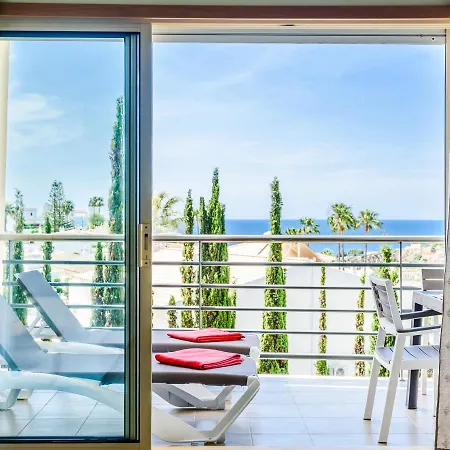 Homes Ocean View With Lovely Terrace, 2 Swimming Pools & Tennis Court アパート アルブフェイラ