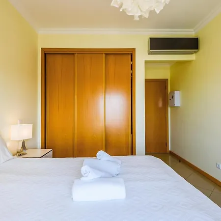 Homes Ocean View With Lovely Terrace, 2 Swimming Pools & Tennis Court Appartamento