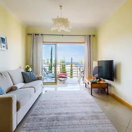 Homes Ocean View With Lovely Terrace, 2 Swimming Pools & Tennis Court アパート アルブフェイラ