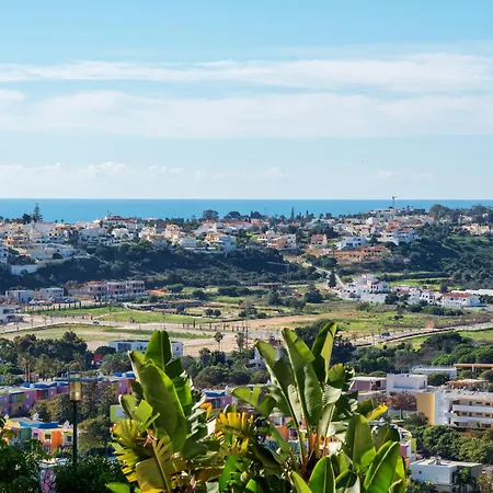 Homes Ocean View With Lovely Terrace, 2 Swimming Pools & Tennis Court 公寓