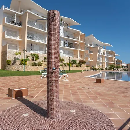 Homes Ocean View With Lovely Terrace, 2 Swimming Pools & Tennis Court アルブフェイラ