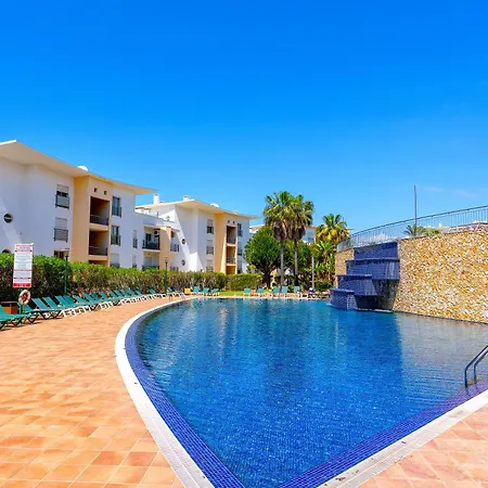 Homes Ocean View With Lovely Terrace, 2 Swimming Pools & Tennis Court アパート アルブフェイラ
