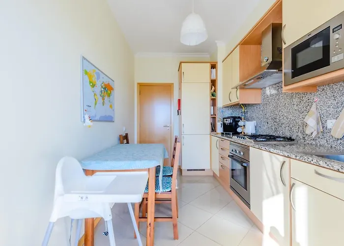 Homes Ocean View With Lovely Terrace, 2 Swimming Pools & Tennis Court Albufeira